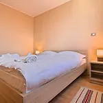 Rotonda Novigrad Pensjonat 3*