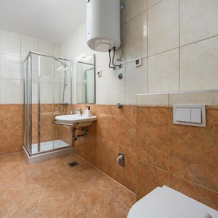 Guest house Rotonda Novigrad Novigrad (Istria)
