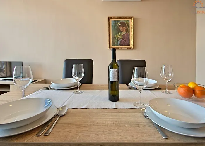 Rotonda Novigrad Gasthof Novigrad Istria